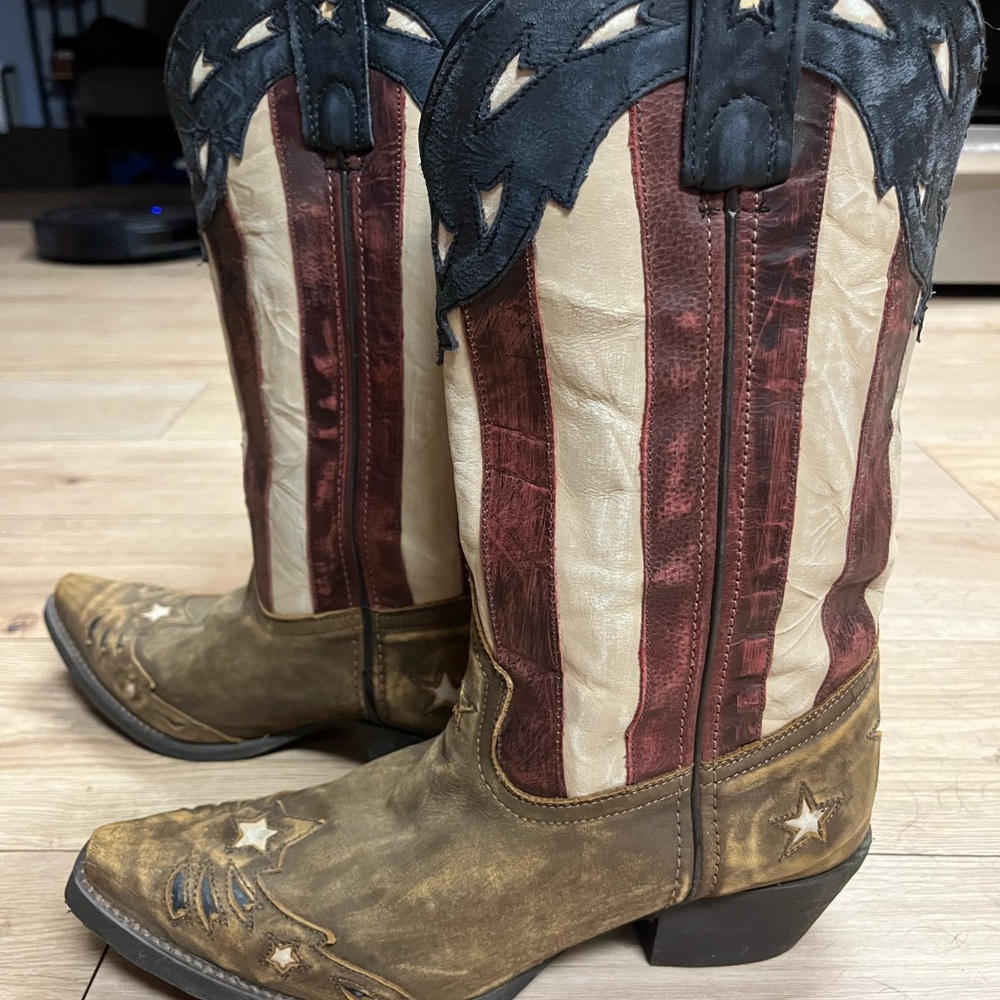 Women’s Mid Calf Laredo American Flag  Cowboy Boots Size 9.5